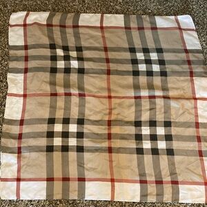 Plaid Patterned Scarf